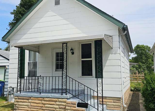 Property at 809 S Jefferson St, Bay City, MI 48708, 2 beds, 1 bath