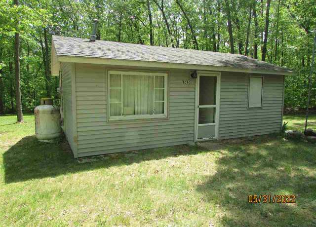 Property at 8070 Fir Mac Dr, Harrison, MI 48625, 1 bed