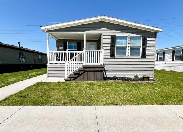 Property at 57865 Woodcreek, New Haven, MI 48048, 3 beds, 2 baths