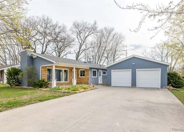 Property at 2502 22nd Ave, Port Huron, MI 48060 2614, 3 beds, 1 bath