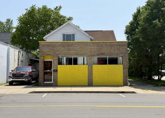 Property at 806 Columbus Ave, Bay City, MI 48708, 3 beds, 3 baths