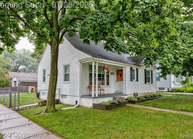 Property at 8560 Roseland Ct, Oak Park, MI 48237 1855, 3 beds, 1 bath