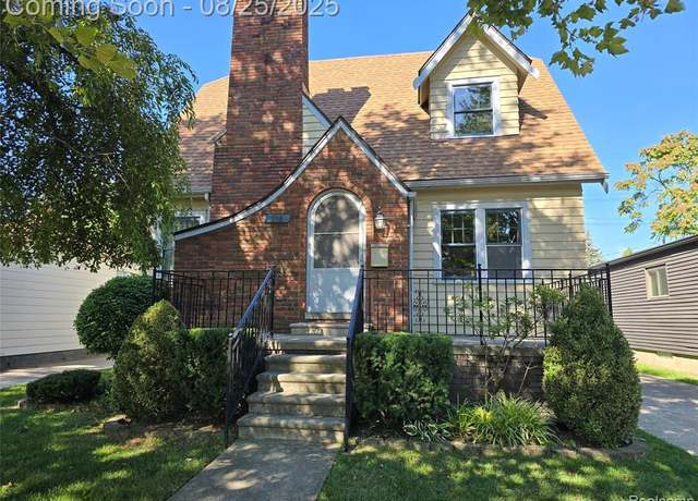 Property at 116 S Kenwood Ave, Royal Oak, MI 48067 3942, 3 beds, 1.5 baths