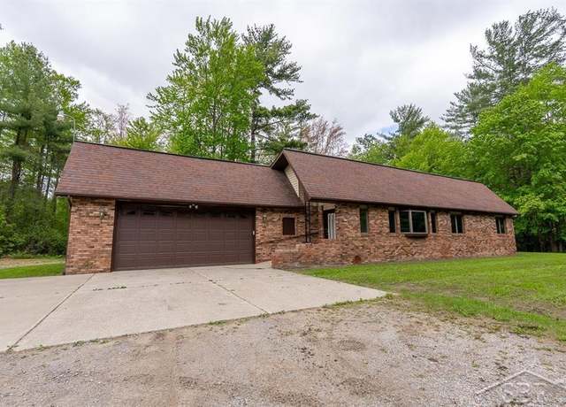 Property at 6568 N Sandy Ridge Dr, Hope, MI 48628, 3 beds, 3 baths