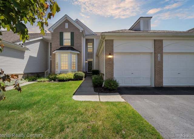 Property at 5639 HEATHLAND Cir, Clarkston, MI 48346 3114, 3 beds, 2.5 baths