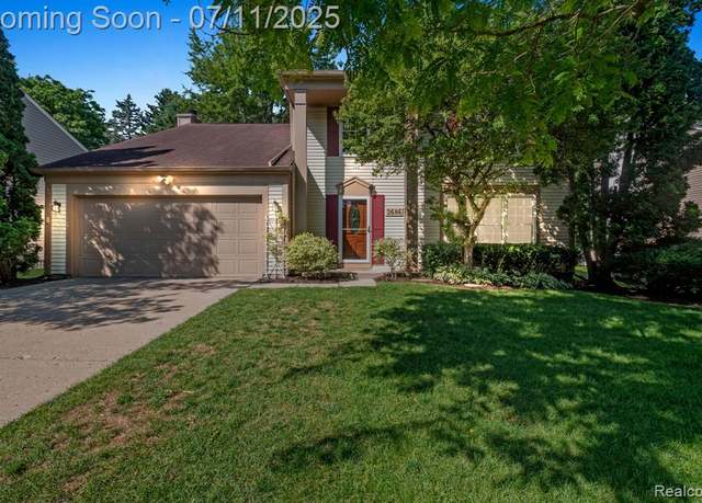Property at 2686 Orbit Dr, Lake Orion, MI 48360 2728, 4 beds, 2.5 baths