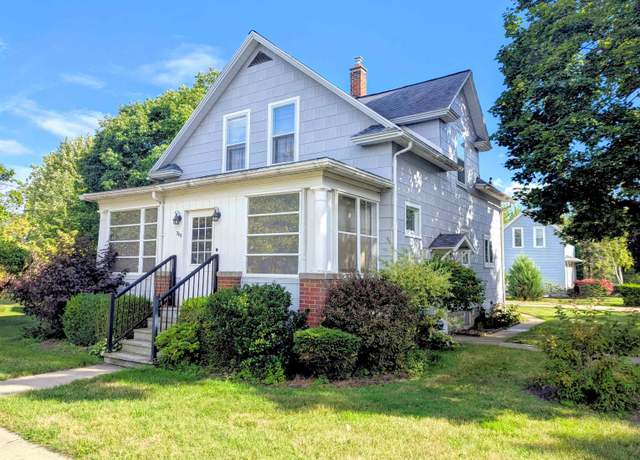 Property at 309 W Fisher St, Bay City, MI 48706, 4 beds, 2.5 baths