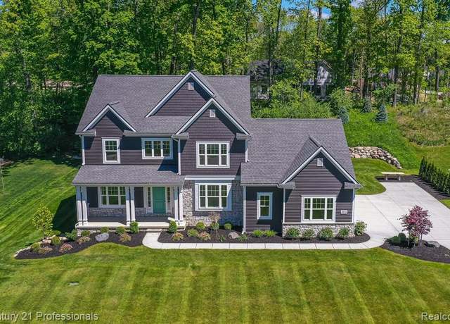 Property at 9058 FIELDING Dr, Brighton, MI 48116 6742, 4 beds, 2.5 baths