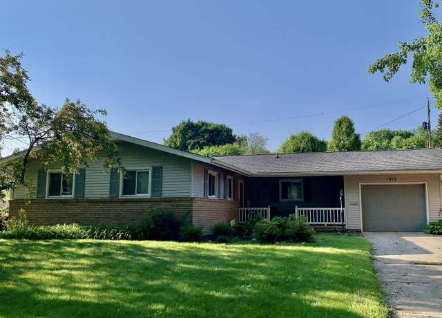 Property at 1915 Ivy Ln, Midland, MI 48642, 3 beds, 2 baths