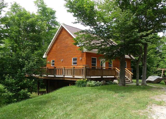 Property at 21750 E Harju Rd, Grand Marais, MI 49839, 3 beds, 2 baths
