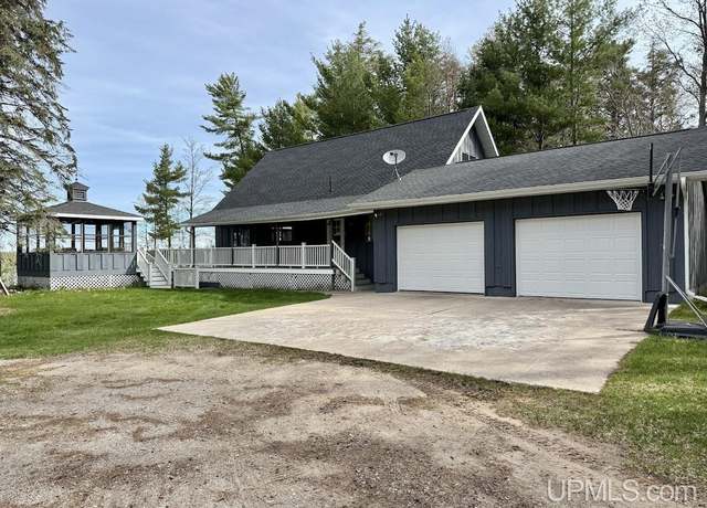 Property at 12236 Round Lake 42nd Ln, Wetmore, MI 49895, 5 beds, 2.5 baths