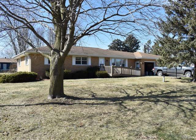 Property at 5211 N FOWLERVILLE Rd, Fowlerville, MI 48836 9406, 3 beds, 2 baths