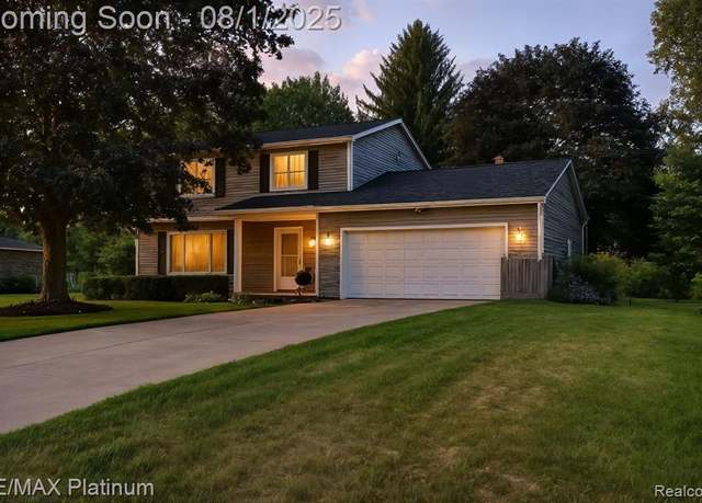 Property at 6339 Chaparral Dr, Brighton, MI 48116 2028, 4 beds, 2.5 baths