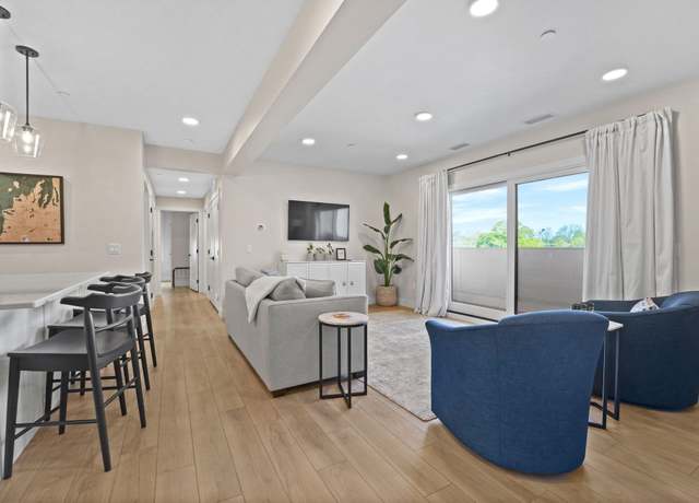 Property at 708 Randolph St #204, Traverse City, MI 49684, 2 beds, 2 baths