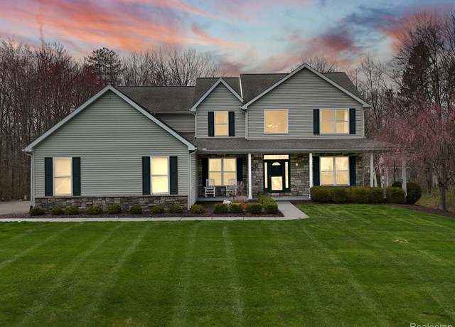 Property at 1657 WHITE CLIFF Dr, Howell, MI 48843 8187, 5 beds, 3.5 baths