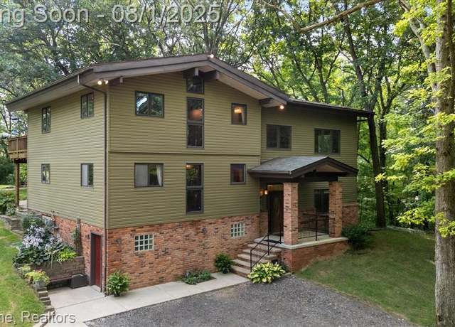 Property at 5142 Marvin Rd, Clarkston, MI 48346 3427, 4 beds, 2 baths
