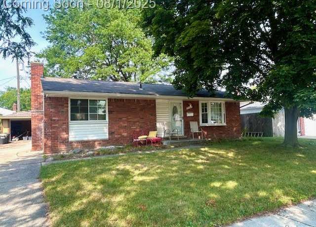 Property at 31421 Meadows Ave, Madison Heights, MI 48071 1033, 3 beds, 1 bath
