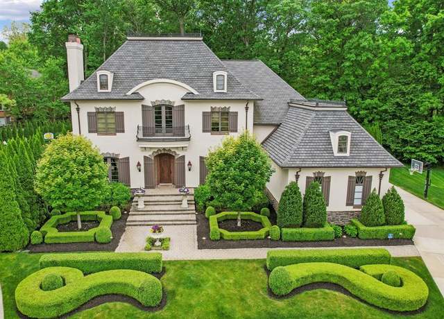 Property at 3185 Saint James Ct, Oakland, MI 48306 2272, 4 beds, 5 baths