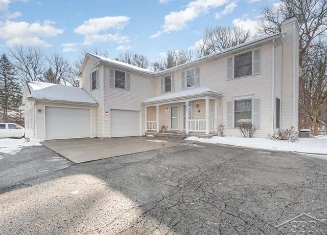 Property at 3605 W Wackerly St, Midland, MI 48640, 3 beds, 1.5 baths