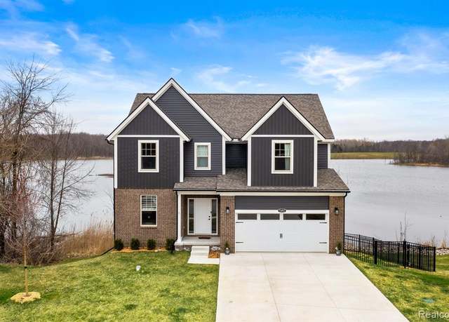 Property at 10451 Grandview Dr, Goodrich, MI 48438 9296, 4 beds, 2.5 baths