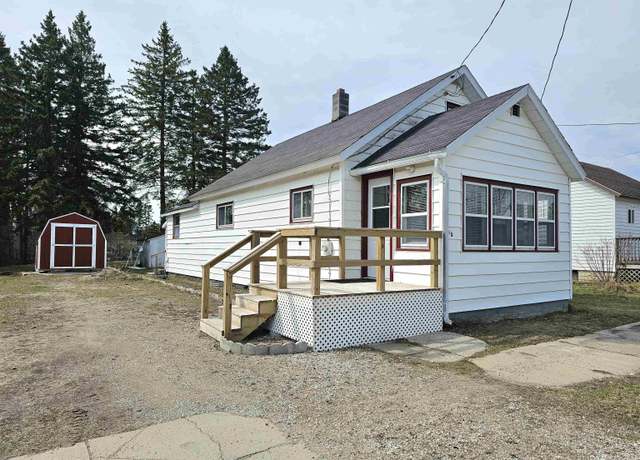 Property at 215 New Elm St, Manistique, MI 49854, 2 beds, 1 bath