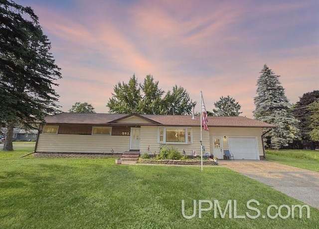 Property at 201 McKinley Ave, WI 54151, 3 beds, 1.5 baths