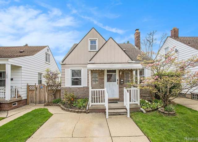 Property at 1413 MILL St, Lincoln Park, MI 48146 2395, 3 beds, 2 baths