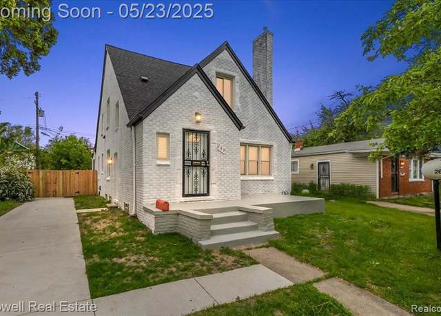 Property at 269 NEWPORT St, Detroit, MI 48215 3181, 4 beds, 2.5 baths