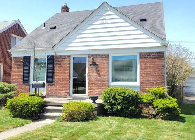 Property at 1624 Venice St, Dearborn, MI 48124, 3 beds, 1 bath