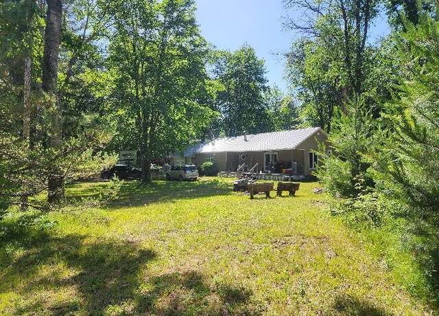 Property at 3848 Half Moon Lake Rd, Harrison, MI 48625, 4 beds, 2 baths
