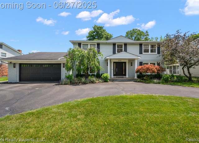 Property at 28440 Brooks Ln, Southfield, MI 48034 2005, 6 beds, 4 baths