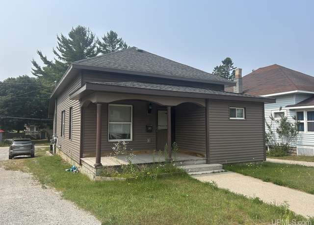 Property at 309 W Munising Ave, Munising, MI 49862, 2 beds, 1 bath