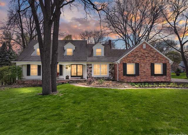 Property at 22641 N NOTTINGHAM Dr, Beverly Hills, MI 48025 3524, 5 beds, 3.5 baths