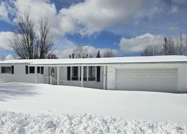 Property at 137 Hemlock St, Republic, MI 49879, 3 beds, 1.5 baths