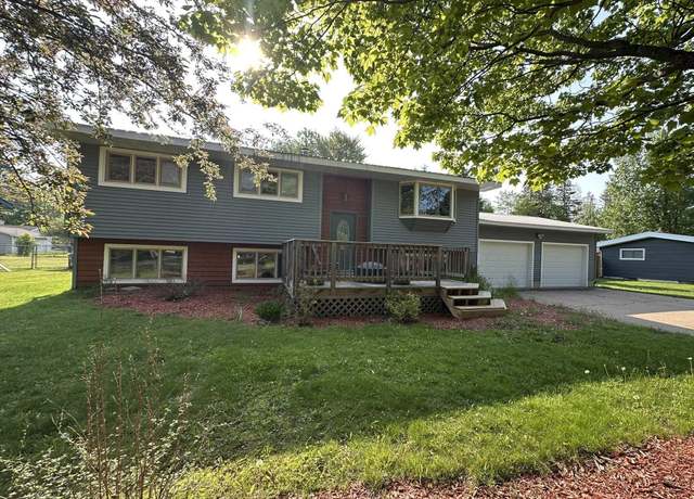 Property at 346 N River Dr, Gwinn, MI 49841, 4 beds, 3 baths