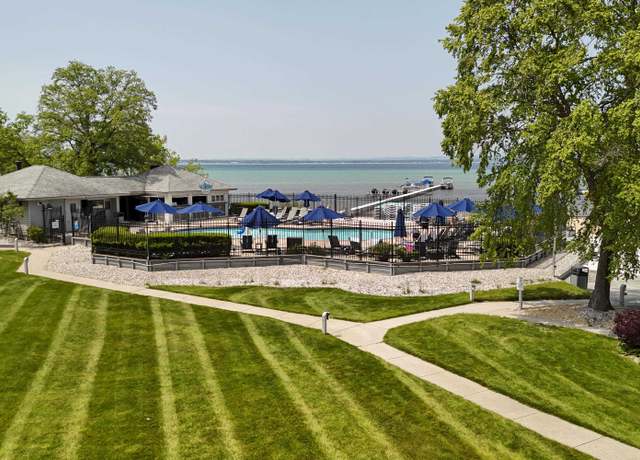 Property at 5624 E Creeks Xing #55, Williamsburg, MI 49690, 1 bed, 1 bath