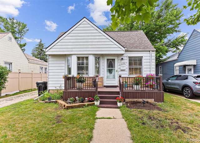 Property at 2096 Electric St, Wyandotte, MI 48192 3850, 3 beds, 1 bath