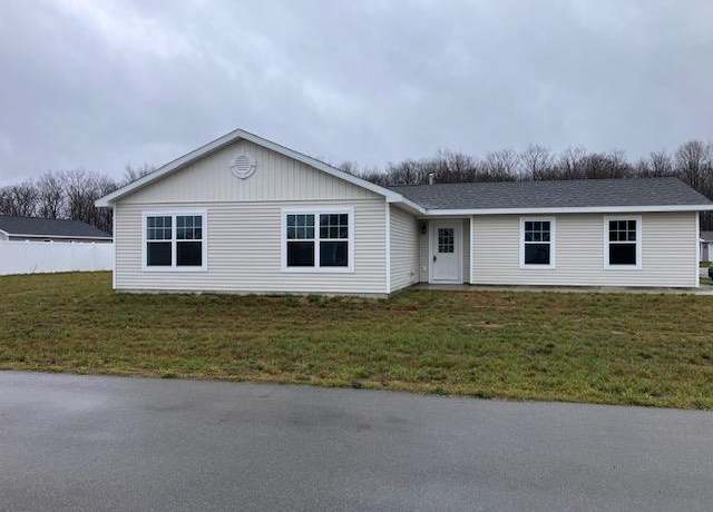 Property at 1949 Oriole Dr Lot : 41, Traverse City, MI 49685, 3 beds, 2 baths