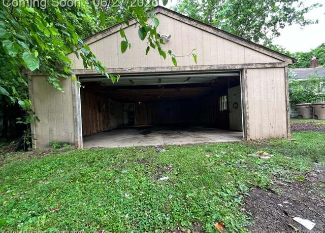 Property at 12 Hazel Ave, Pontiac, MI 48341 1908, 3 beds, 1 bath