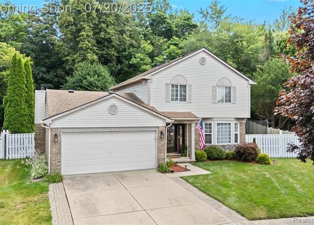 Property at 22439 Cherrylawn Dr, Brownstown, MI 48134 9278, 4 beds, 1.5 baths