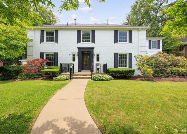 Property at 33 Oxford Blvd, Pleasant Ridge, MI 48069 1112, 4 beds, 4 baths