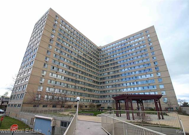 Property at 8900 E Jefferson Ave #920, Detroit, MI 48214, 2 beds, 1 bath