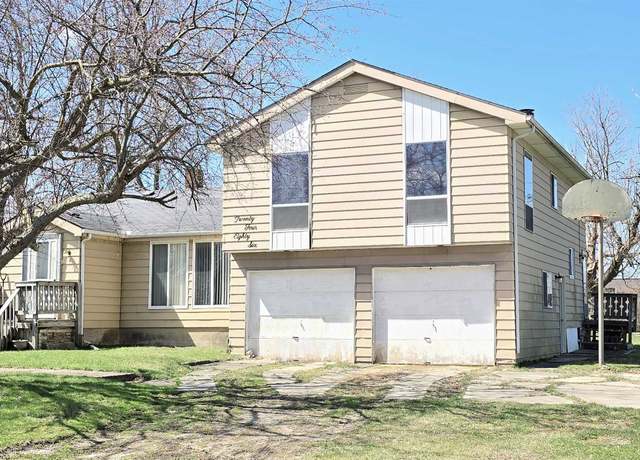 Property at 2486 Miami Beach Dr, Flint, MI 48507, 4 beds, 2.5 baths
