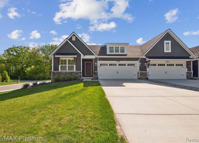 Property at 1009 Camellia Cir, Howell, MI 48843 9256, 2 beds, 2 baths