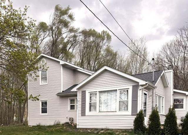 Property at 510 MAPLE St, Leslie, MI 49251 9451, 4 beds, 1 bath