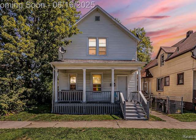Property at 1012 8th St, Port Huron, MI 48060 5307, 2 baths