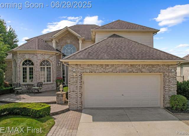 Property at 21606 TANGEL Dr, Macomb, MI 48044 3065, 3 beds, 3.5 baths