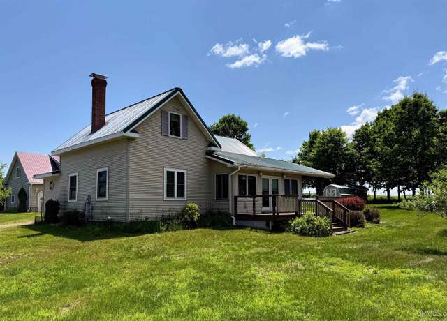 Property at 131 Shimon Ct, Marquette, MI 49855, 2 beds, 1.5 baths