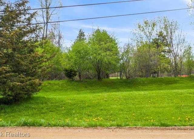 Property at 5660 Hickock, West Bloomfield, MI 48324 1122