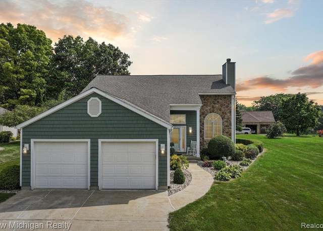 Property at 16085 Silver Bend Dr, Linden, MI 48451 9676, 3 beds, 3 baths